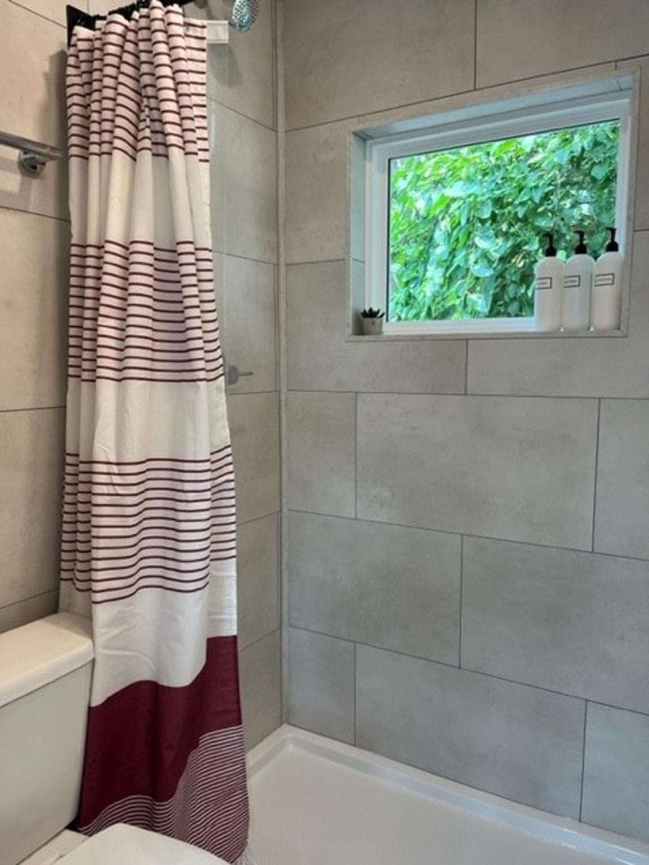 The Tiny Getaway Home إليزابيث تاون المظهر الخارجي الصورة